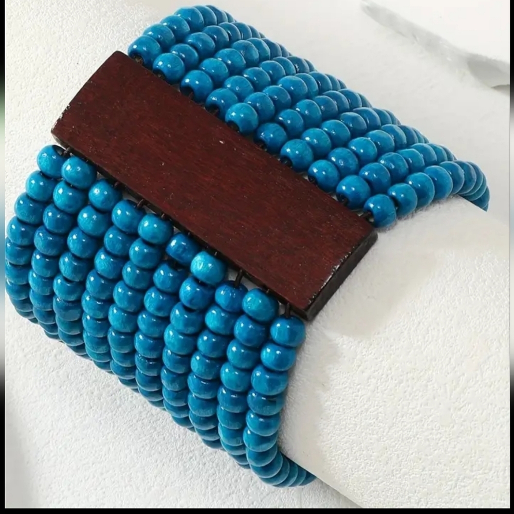 BOHO WOOD BEAD Turquoise color beads STREACHY BRACELET - Picture 4 of 6